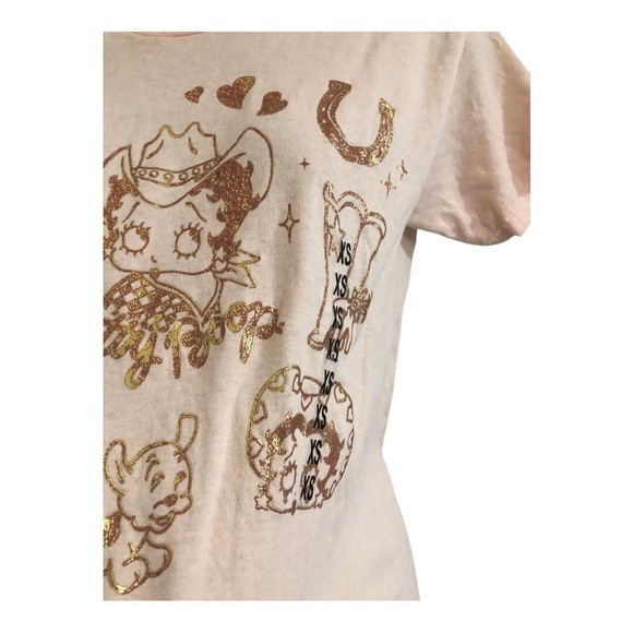 Betty Boop salmon peach gold graphic print‎ western themed tshirt size XS new - Picture 9 of 15